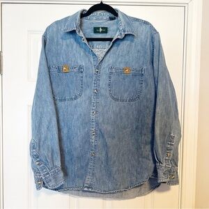 Hunt Club vintage cotton denim button up pull over.